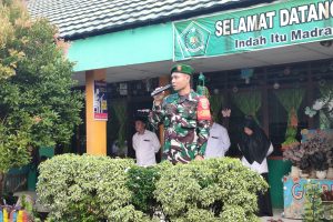 Pembina Upacara Babinsa Tanjung Raman